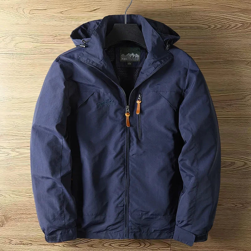 Herren Outdoor Jacke mit Kapuze – Wasserdicht und Komfortabel