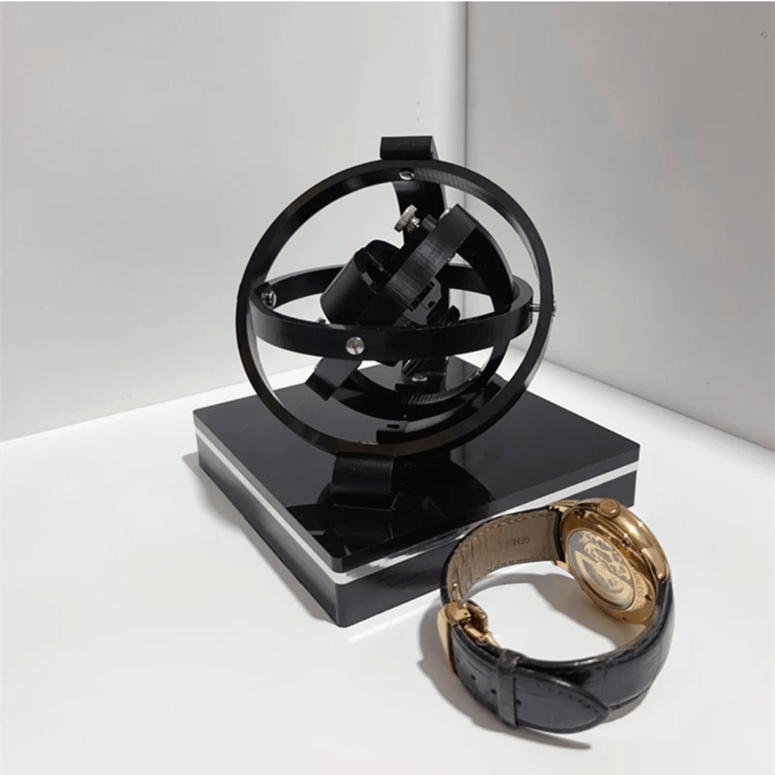 Aurum Eleganter Uhrenbeweger – Immer Laufende Automatische Uhren