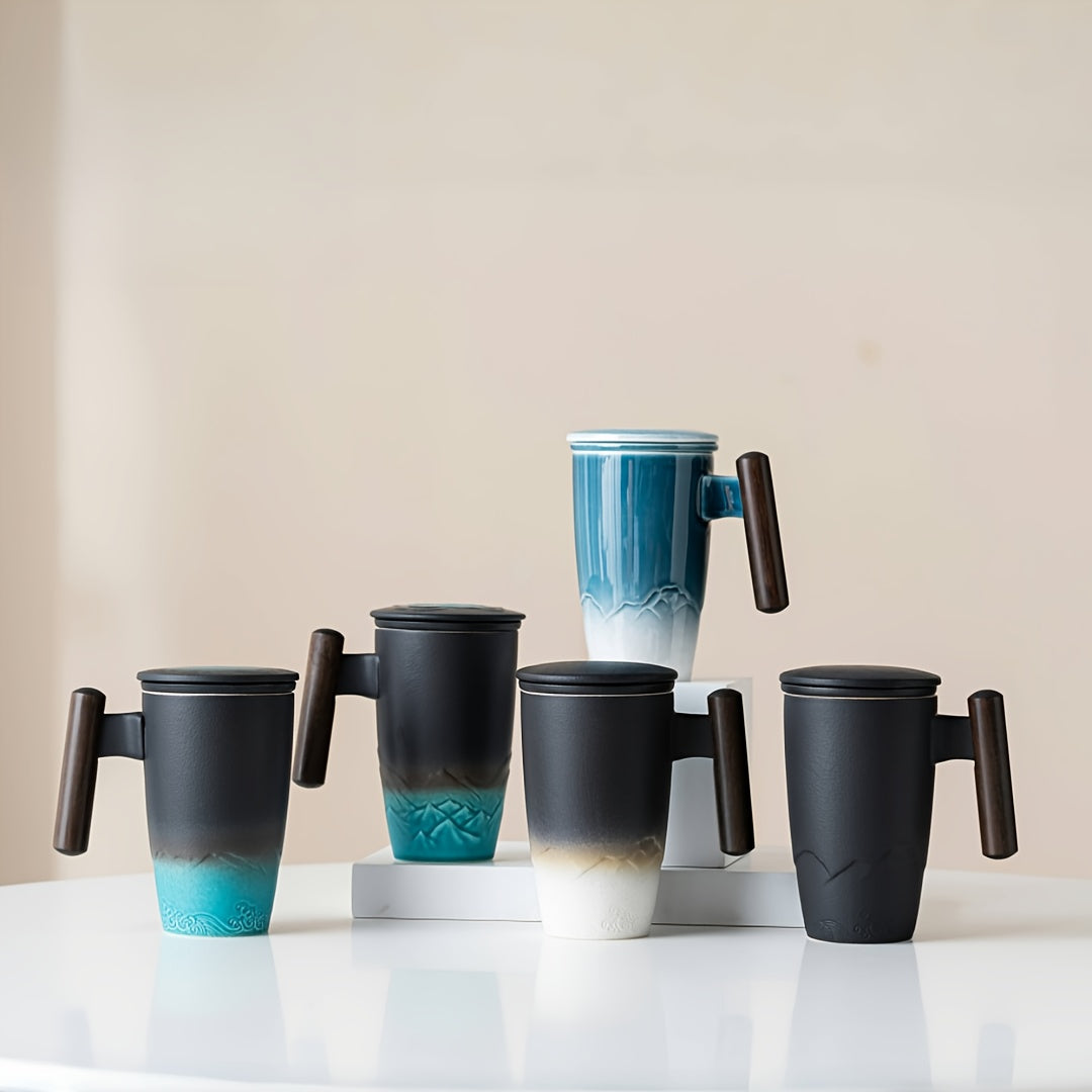 Handgefertigte Keramische Teetasse mit Sieb – Authentisches Design und Praktische Nutzung