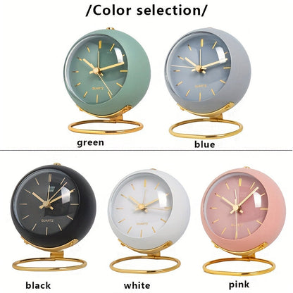 Nordic Silent Desk Clock – Leuchtende Zeiger & Metallrahmen