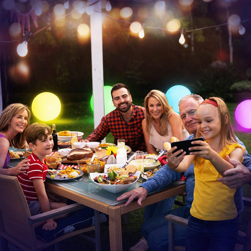 LED-Aufblasbare Leuchtbälle für Pool und Garten