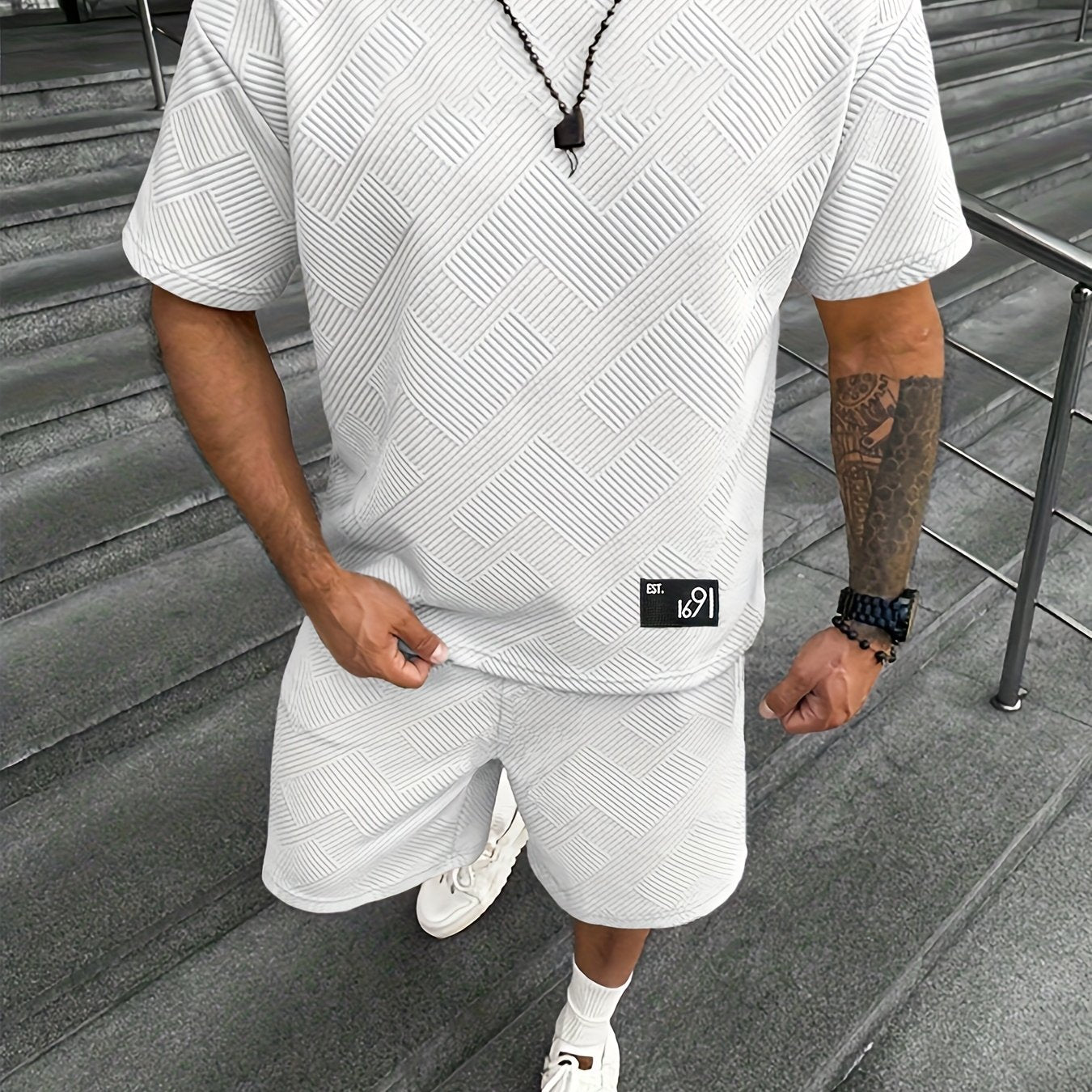 Herren Trendy Jacquard T-Shirt und Shorts Set – Lässig und Sportlich für Warme Tage
