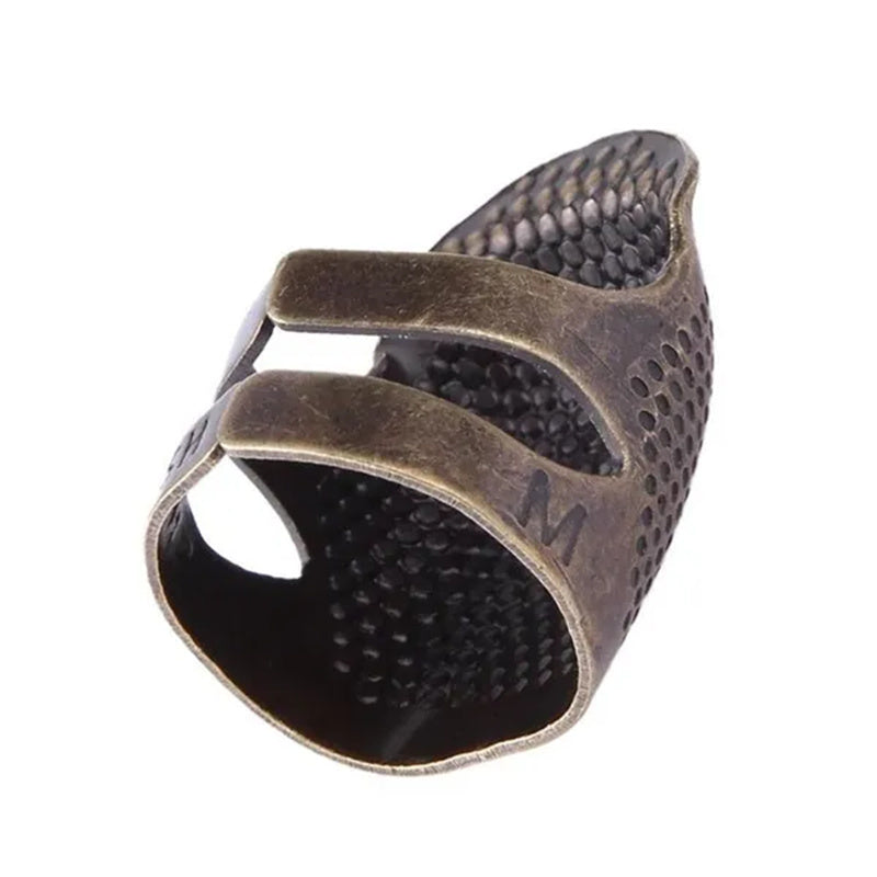 Vintage Metall Nadelfinger – Robuster Schutz beim Nähen