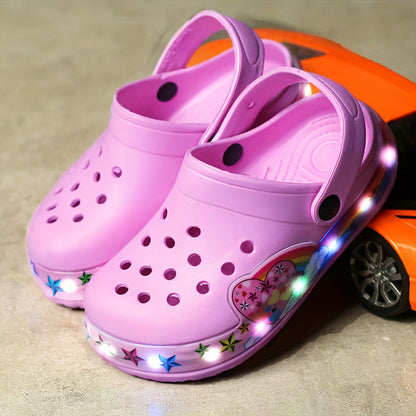Leuchtende Clogs für Kinder – Atmungsaktive und rutschfeste Schuhe