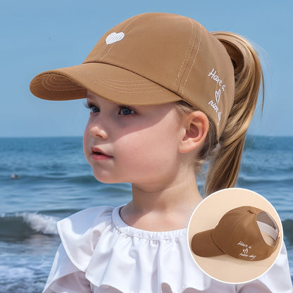 Verstellbare Baseballmütze für Kinder – Herzstickerei und atmungsaktiver Sitz