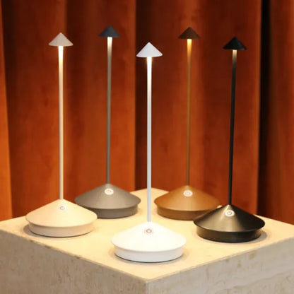 Wiederaufladbare kabellose LED-Lampe – Wasserdicht & Dimmbar