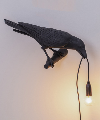 Deko-Krähenlampe – Einzigartige Tischleuchte im Vogel-Design