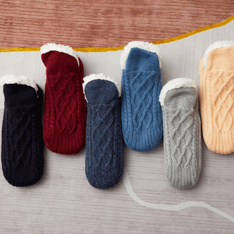 CozyFeet Stricksocken – Kuschelig und Rutschfest