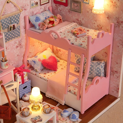 Verzaubertes Mädchenzimmer Puppenhaus – Niedliches und Detailliertes DIY Modell