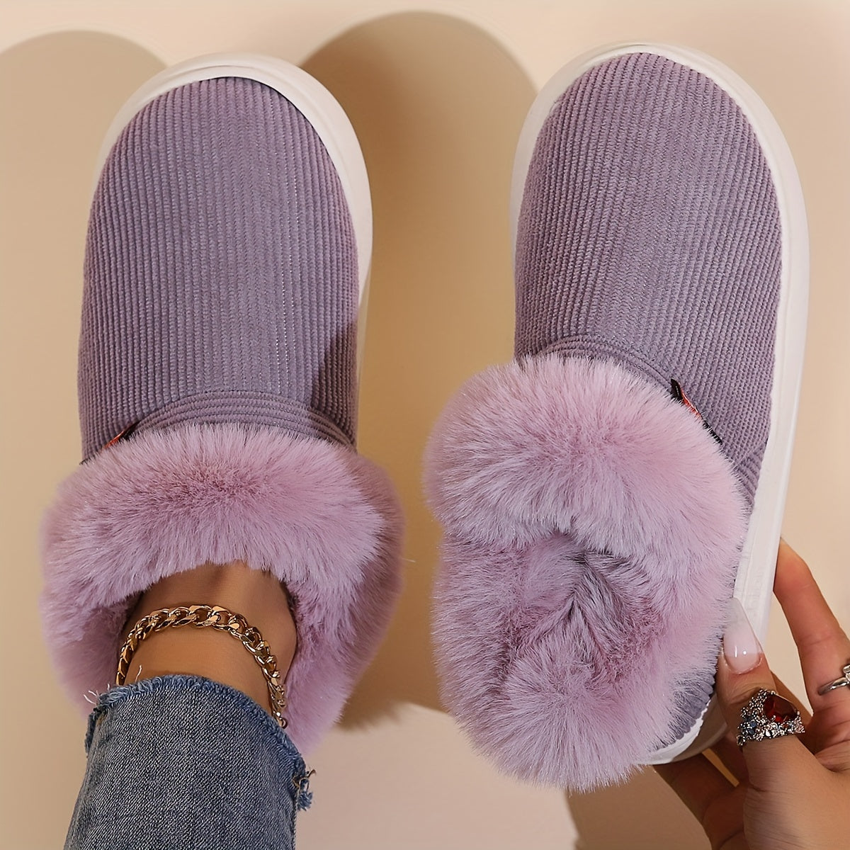 Liza Fluffy Hausschuh – Wärme und Komfort für Damen