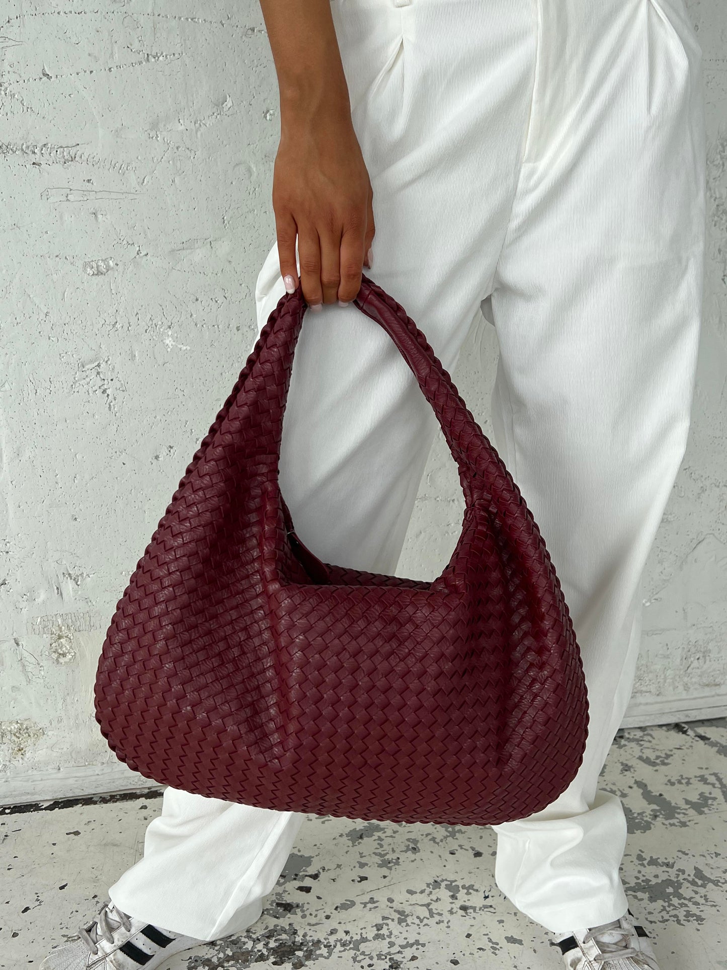 Chic gewebte Schultertasche – Für einen eleganten Look