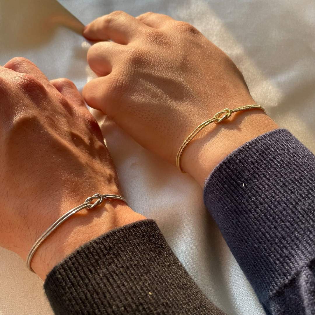 Elegante Knotenarmband – Subtil und Raffiniert