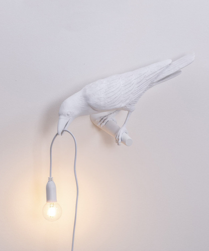 Deko-Krähenlampe – Einzigartige Tischleuchte im Vogel-Design