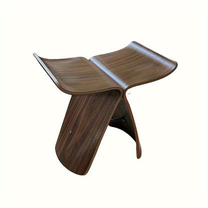 Eleganter Schmetterlingshocker – Zeitloses Design für Wohnzimmer und Eingangsbereich