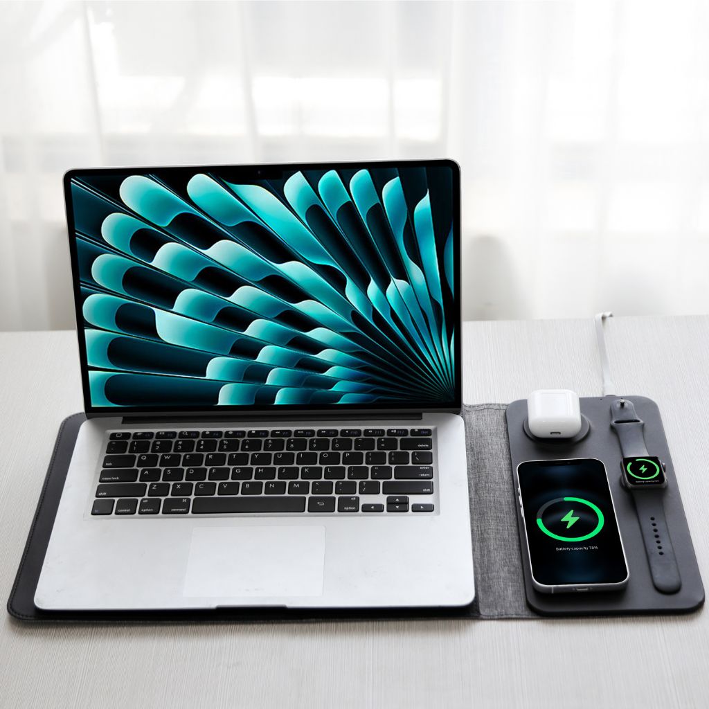 PowerDesk Sleeve – Schlanke Laptop-Hüllen mit Drahtloser Ladefunktion