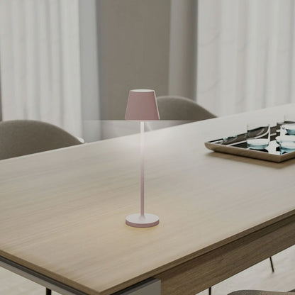Minimalistische LED-Tischlampe