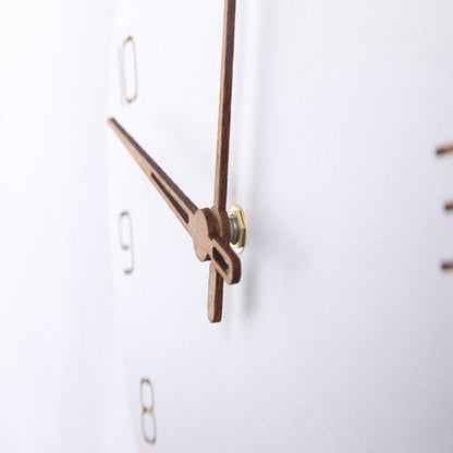 Minimalist Chic Wanduhr – Zeitlos und Modern