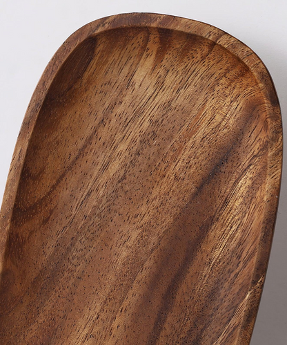 Minimalistische Wandleuchte – Holz und Stimmungsvolle Beleuchtung