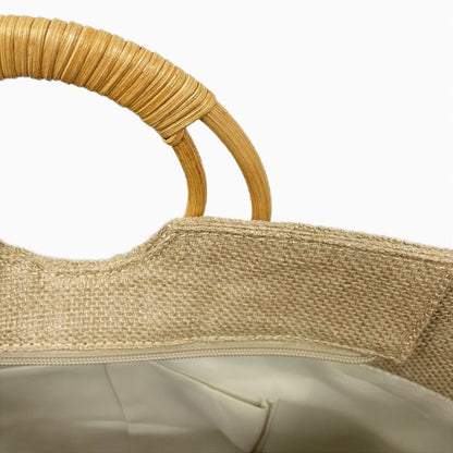 Florale Eleganz Tote – Stilvoll und Praktisch