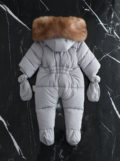 Frosty Baby Strampler – Luxus Winteroverall mit Kapuze für die kälteren Monate