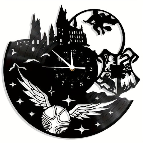 Zweinstein Wanduhr – Für einen magischen Touch in deinem Raum