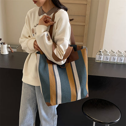 MetroStripe Casual Tote – Funktionalität und Design