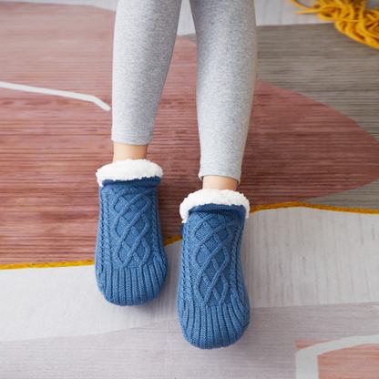CozyFeet Stricksocken – Kuschelig und Rutschfest
