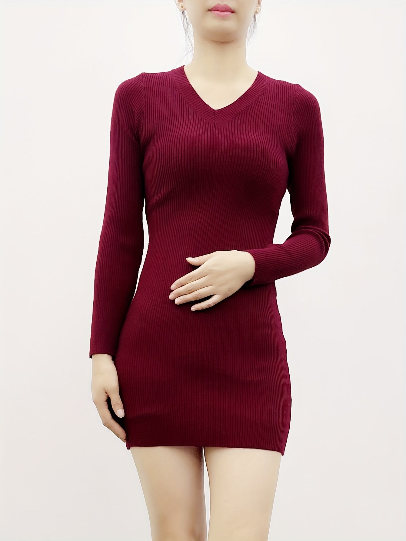 Mila Rippstrick Kleid – Eleganter V-Ausschnitt für Herbst und Winter