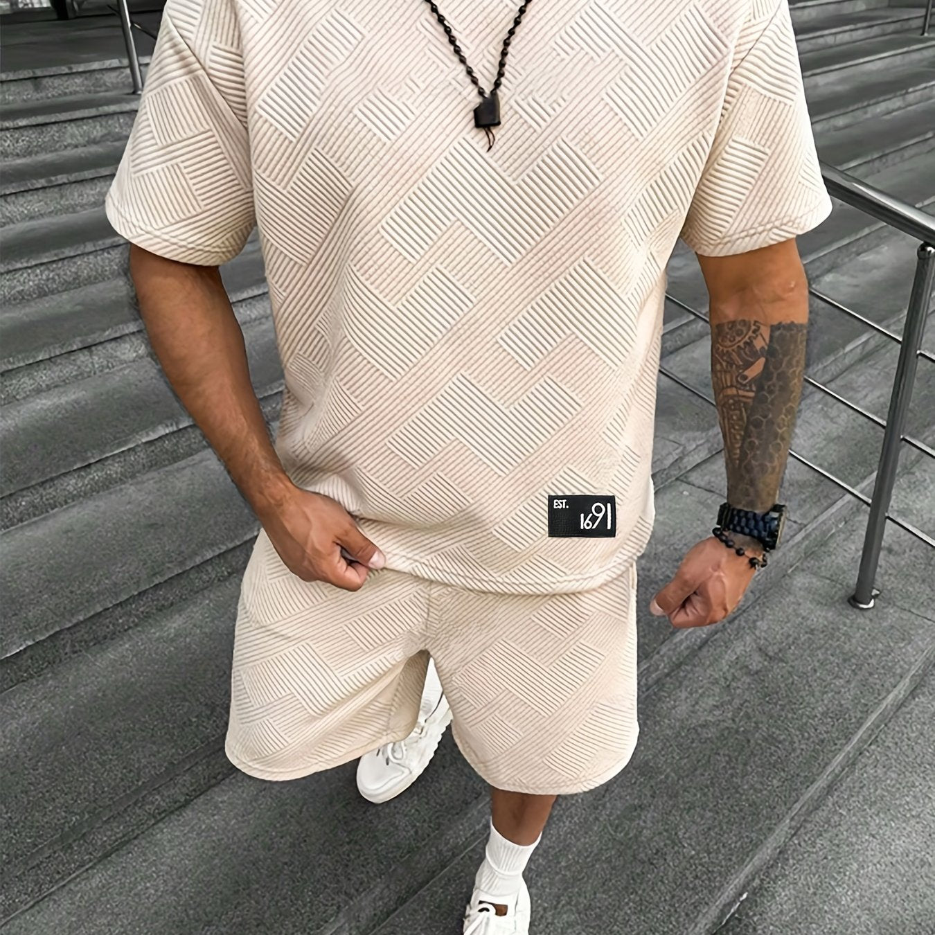 Herren Trendy Jacquard T-Shirt und Shorts Set – Lässig und Sportlich für Warme Tage