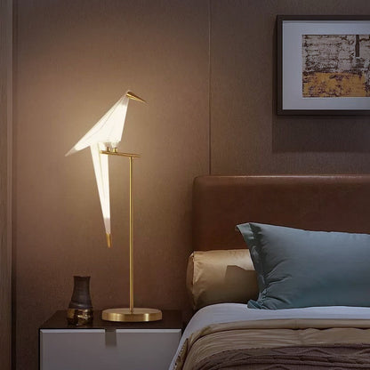 Origami Birdy Tischlampe – Gemütliches Warmlicht und modernes Flügeldesign