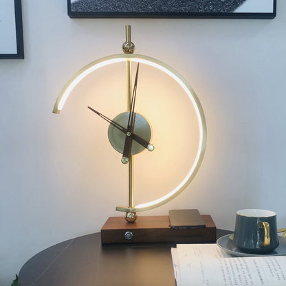 Nagoya Luxe Tischlampe – Kunstvolle Beleuchtung mit zeitlosem Design