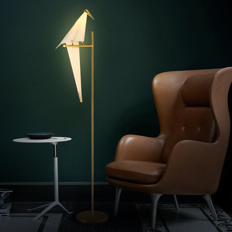 Origami Birdy Tischlampe – Gemütliches Warmlicht und modernes Flügeldesign