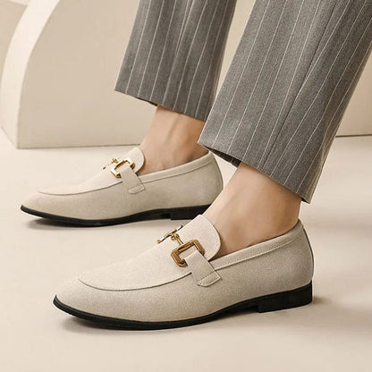Nero – Wildleder-Loafer mit Metall-Schnalle