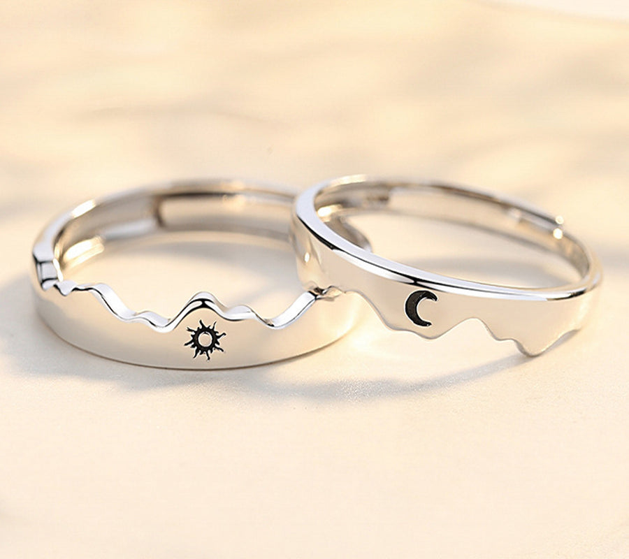 Verbundene Herzen Ringe – Symbol für Ewige Liebe