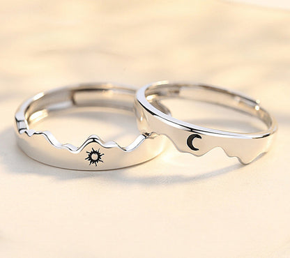 Verbundene Herzen Ringe – Symbol für Ewige Liebe