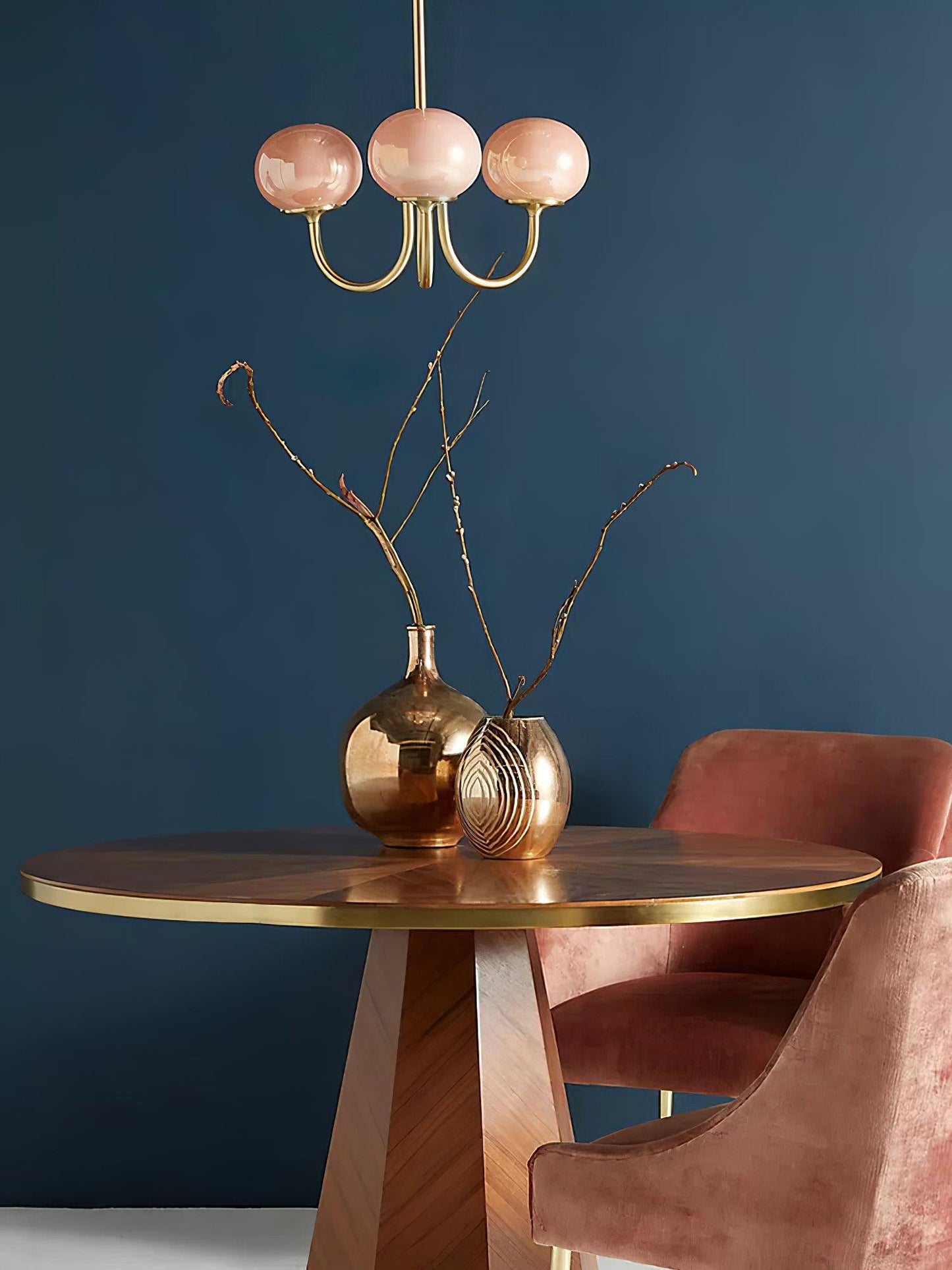 Lichtkreis Hängeleuchte – Subtil und Elegant für jedes Interieur