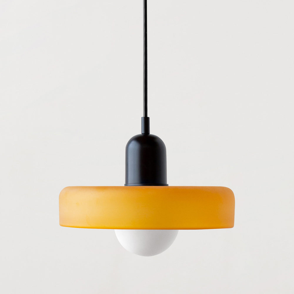 ColorLoop Pendelleuchte – Kunstzinnige Bauhaus-Hängeleuchte mit Warmlicht