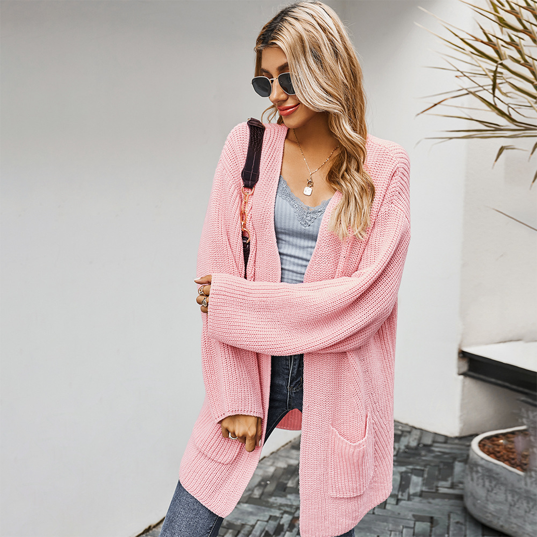 Luna – Elegantes und komfortables Damenstrickjacke