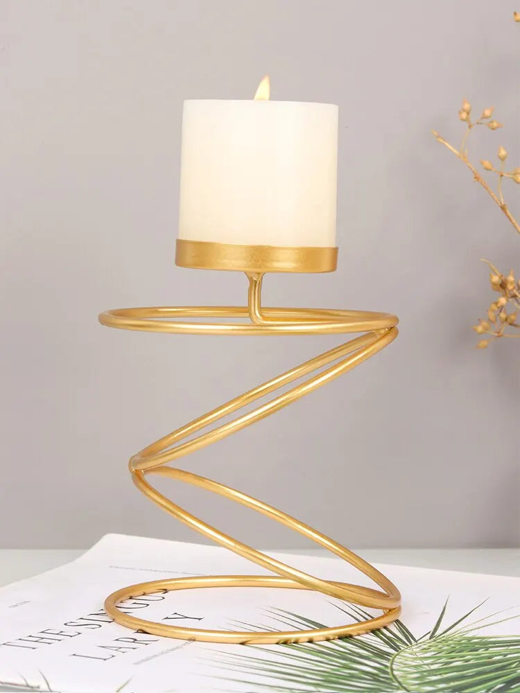 Eleganter Spiral-Kerzenhalter – Für ein stimmungsvolles und stilvolles Zuhause