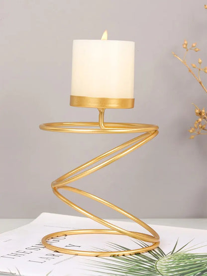 Eleganter Spiral-Kerzenhalter – Für ein stimmungsvolles und stilvolles Zuhause