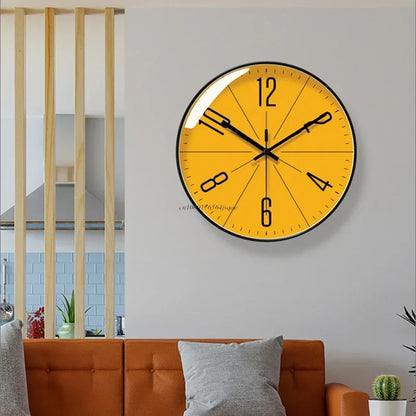 TimeWisp Holz Wanduhr – Lautloser und stilvoller Zeitmesser