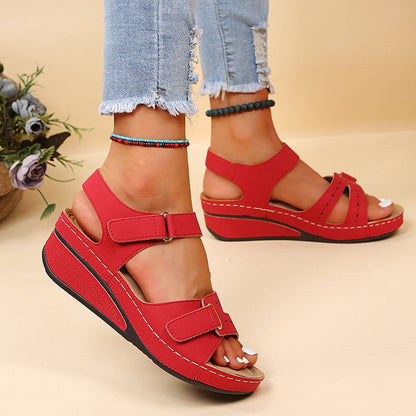 Komfortabel Chic Sandalen – Stylisch und Funktional