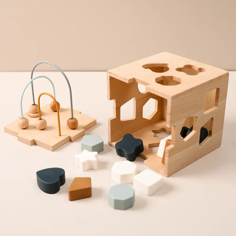 Pädagogische Holzspieluhr – Für Lernen und Spielspaß
