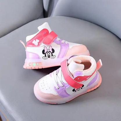 Niedliche Disney LED Kinderschuhe – Für fröhliche Abenteuer