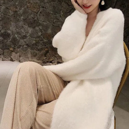 Langer Fluffy Cardigan für Damen – Weicher Kaschmirmix in Neutralton