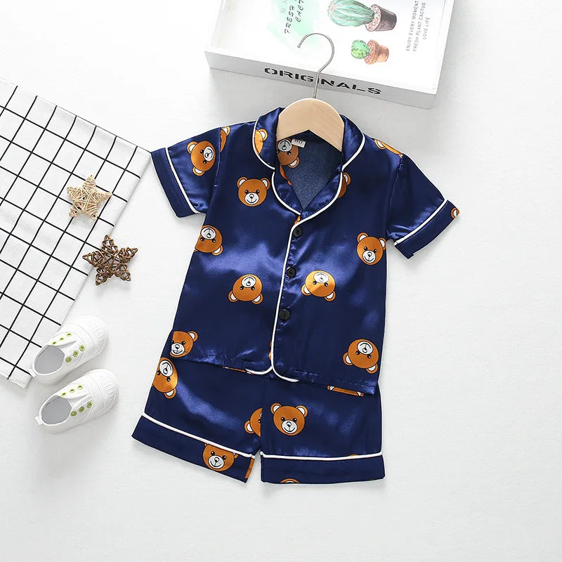 Sommer Pyjama Set - Fröhlich und Bequem für Kinder