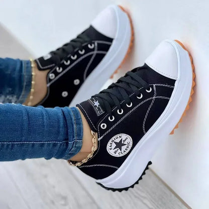 Hohe Damen Sneaker aus Canvas – Trendy und Komfortabel