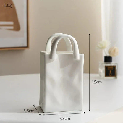 Design-Keramikvasen in kreativer Taschenform