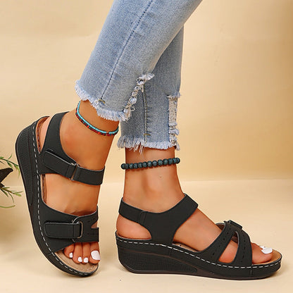 Komfortabel Chic Sandalen – Stylisch und Funktional