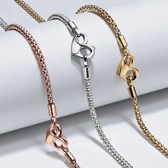 Herzförmiges Silberarmband – Zierliche Eleganz für den Alltag